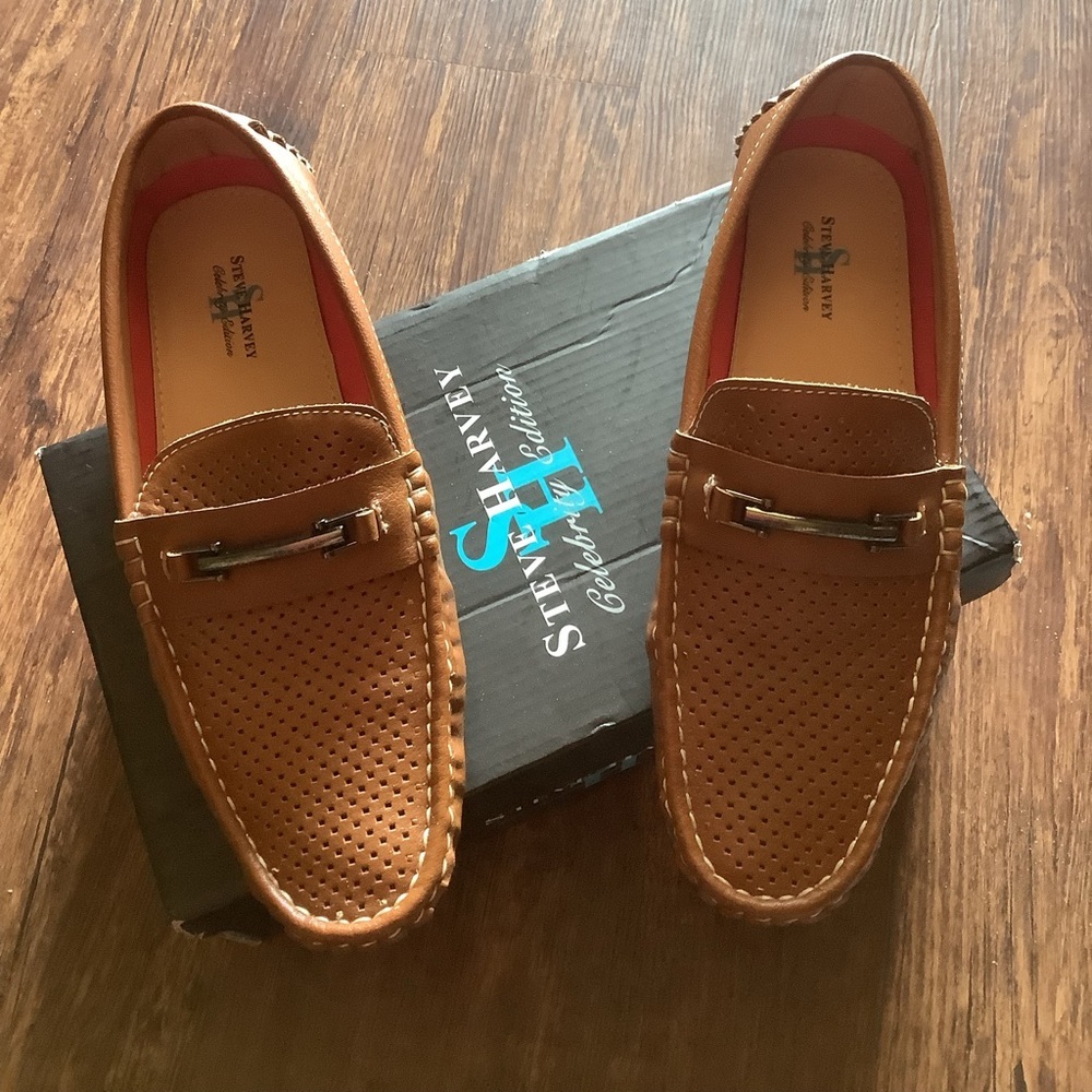 Steve Harvey Celebrity Edition without box men’s tan size 7 driving loafers